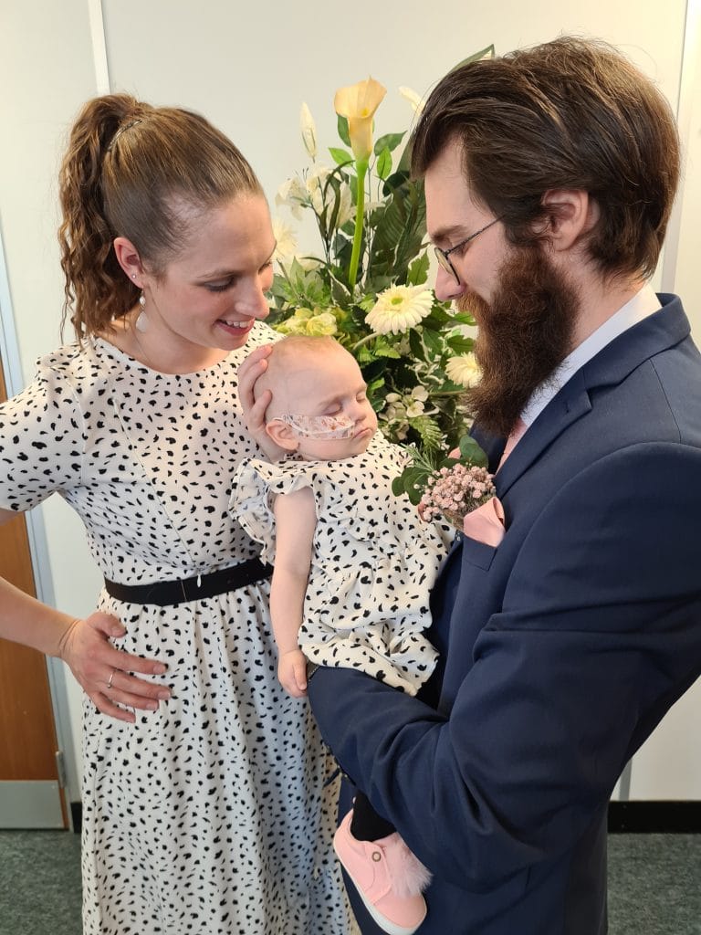 Imogen Lloyd at her parents' wedding